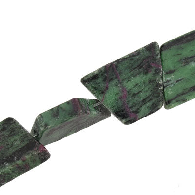 RUBY ZOISITE 24 X 18 MM - 21 PCS